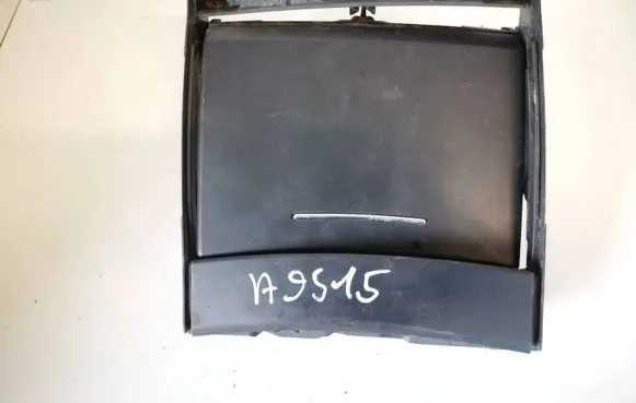 Chrysler 300 - 300C Car ashtray 1057320