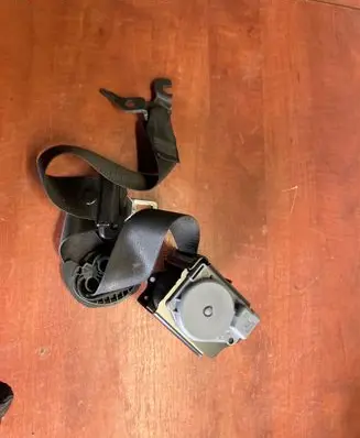 BMW X4 F26 Front seatbelt 306961300