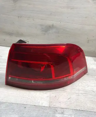 Volkswagen PASSAT B7 Rear/tail lights 3AF945096E E12990 605002