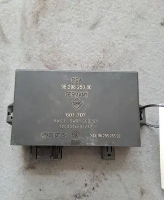 Peugeot 607 Parking PDC control unit/module 9629825080