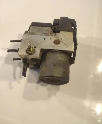 Volkswagen PASSAT B5.5 ABS Pump 3B0614111