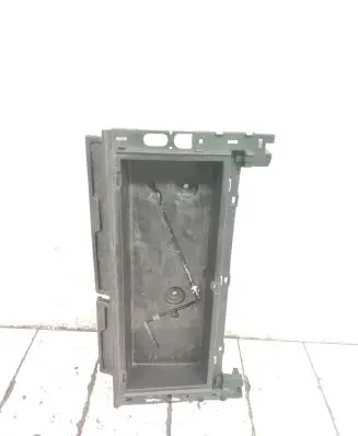 Toyota Avensis T270 Tool box 6499105030 5842305020