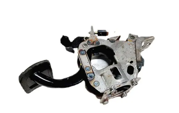 Infiniti Q50 Brake pedal 6X312