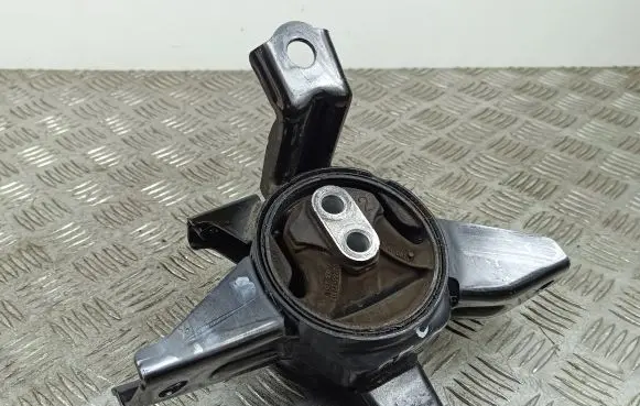 KIA Sorento IV Gearbox mount 2107050012