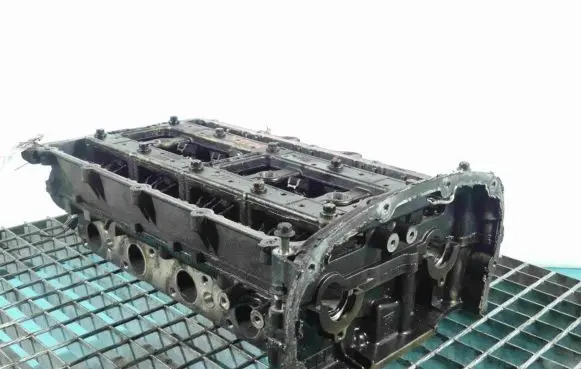 Peugeot Boxer Engine head 6C1Q-6K537-AB IMPRK1346072