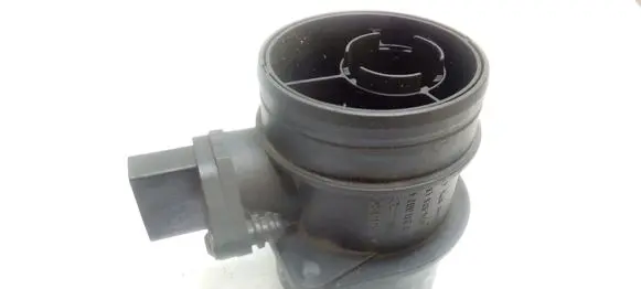 Volkswagen Golf V Mass air flow meter 0281002461 074906461 074906461B
