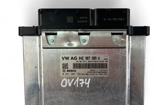 Volkswagen Golf VII Engine control unit/module 04E907309A