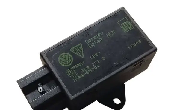 Volkswagen Jetta V Seat heating relay 7L0959772D