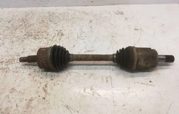 Land Rover Discovery 4 - LR4 Front driveshaft 