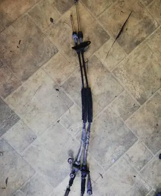 Seat Alhambra (Mk1) Gear shift cable linkage 7M3711874B