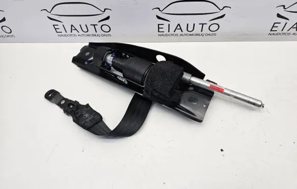 Volvo V70 Front seatbelt 39865061 6041213RHC