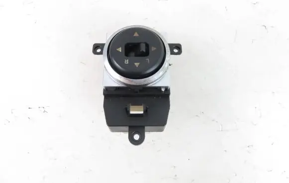 Hyundai i10 Wing mirror switch 299128454