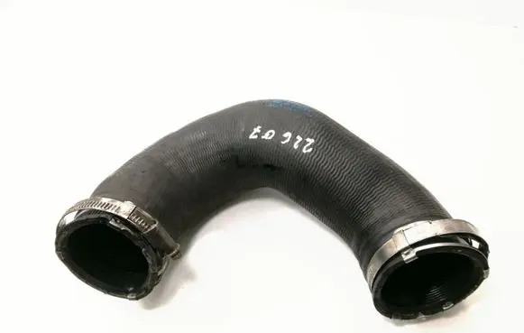 Audi Q7 4L Intercooler hose/pipe 7L6145972E