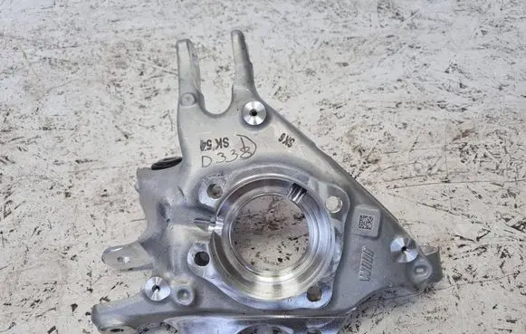 BMW M4 G82 G83 Front wheel hub spindle knuckle 8095658