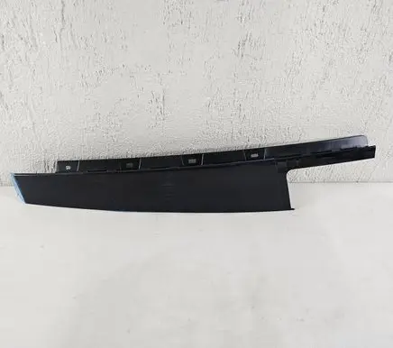 BMW 1 F40 Side skirt rear trim 16081011