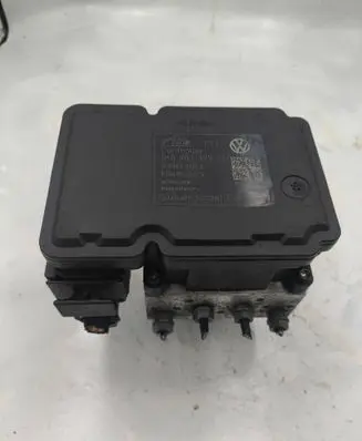 Audi A3 S3 8P ABS Pump 1K0907379AN 1K0614517BJ 10061930671