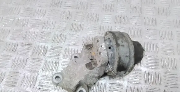 Volvo S60 Engine mount bracket 9485551