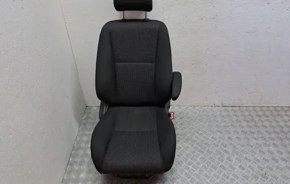 Toyota Corolla Verso AR10 Front passenger seat 714300F180B0 719100F020B0