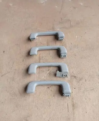 Mitsubishi ASX A set of handles for the ceiling 