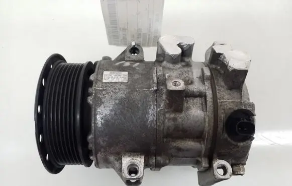 Lexus IS 220D-250-350 Air conditioning (A/C) compressor (pump) 8831053060