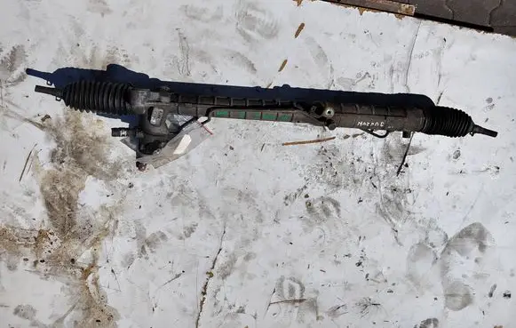 Mazda 6 Steering rack