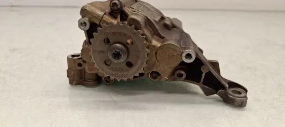 BMW X5 E70 Oil pump 7551004