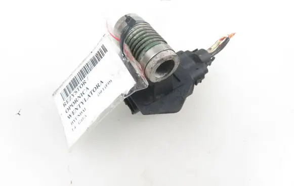 Hyundai i30 Coolant fan relay 