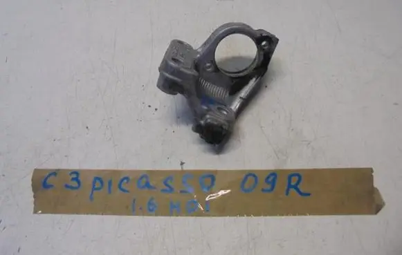 Citroen C3 Picasso Driveshaft support bearing bracket 