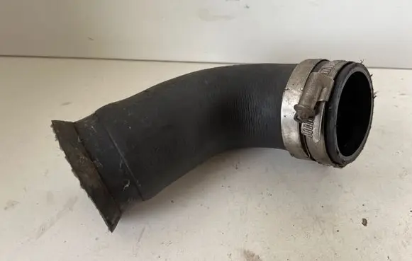 Audi A4 S4 B7 8E 8H Intercooler hose/pipe 8E0145837S