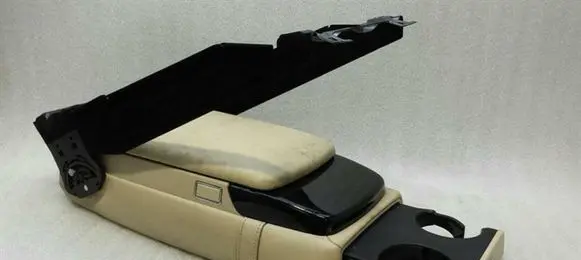Mercedes-Benz S W221 Rear seat armrest A2219200521