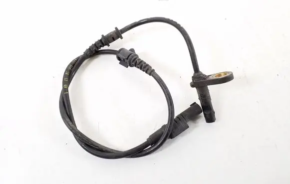 Mercedes-Benz E W211 ABS brake wheel speed sensor A2115401817