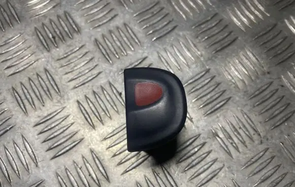 Renault Scenic I Hazard light switch 25177