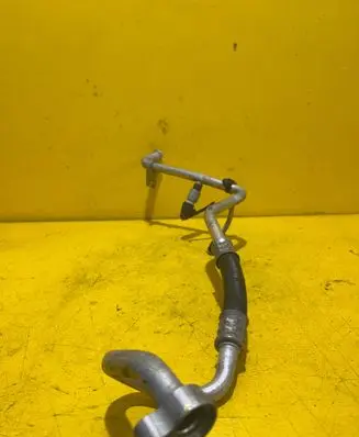 Ford C-MAX I Air conditioning (A/C) pipe/hose