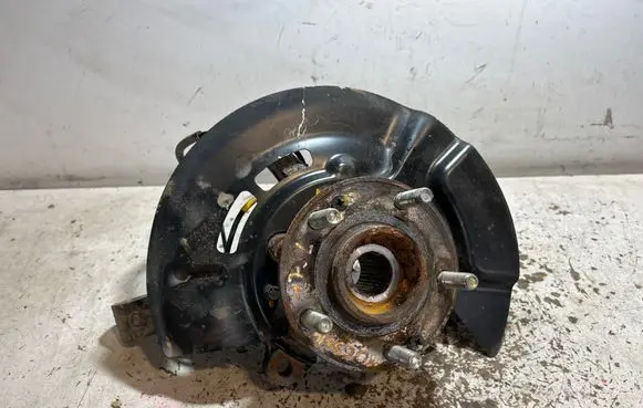Hyundai Tucson TL Front wheel hub