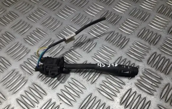Multifunctional control switch/knob