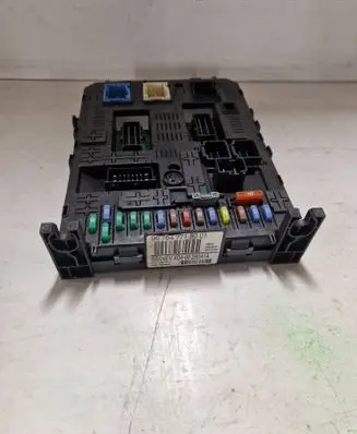 Citroen C5 Comfort/convenience module 9678477180 967847718001