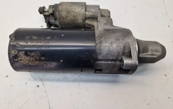 Chrysler 300 - 300C Starter motor 0001115054 04801516AA
