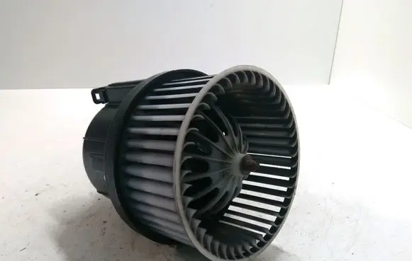 Land Rover Evoque I Heater fan/blower 9415300 BZ72784