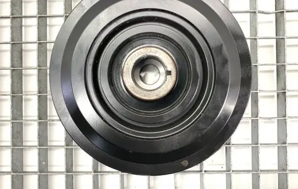 BMW 5 G30 G31 G38 Timing belt tensioner pulley 7852253