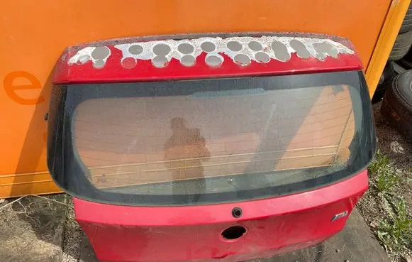 BMW 1 E82 E88 Tailgate/trunk/boot lid