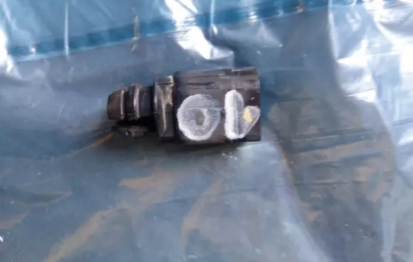 Volkswagen Golf V Outside/external air temperature sensor 8Z0820935