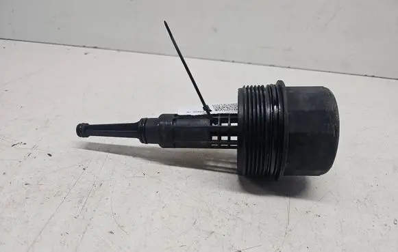 Mercedes-Benz Sprinter W906 Oil filter cover A6111800010