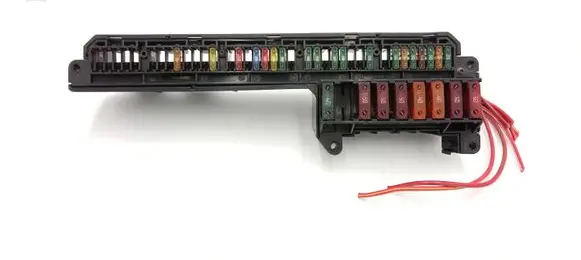 BMW 5 E60 E61 Fuse module 61146932452 6932452