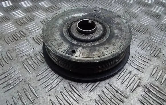 Renault Laguna II Crankshaft pulley