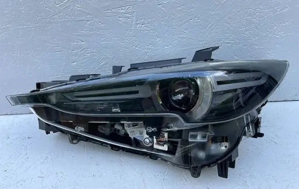 Mazda CX-5 II Headlight/headlamp KB8P-51040