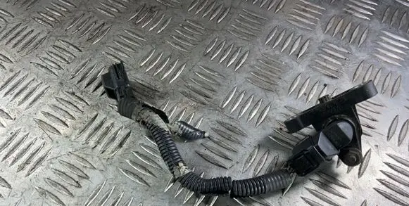 Volvo XC90 Crankshaft speed sensor 30637803