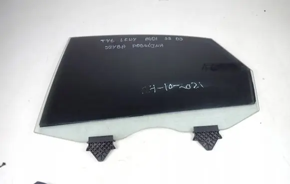Audi A8 S8 D3 4E Rear door window glass 