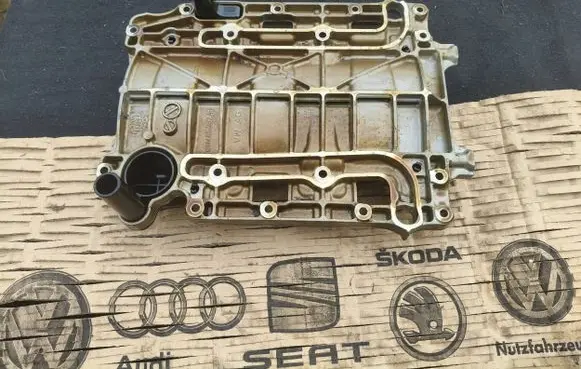 Porsche Cayenne (9Y0 9Y3) Oil sump 06m115287ah