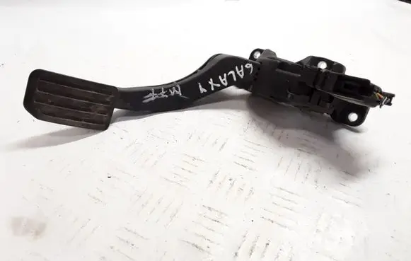 Ford S-MAX Accelerator throttle pedal 6G929F836LE 6PV01083412