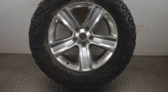 R20 alloy rim